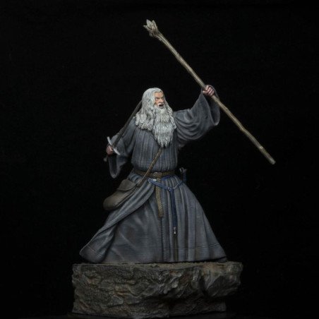 Figura el senor de los anillos gandalf en moria 18 cm
