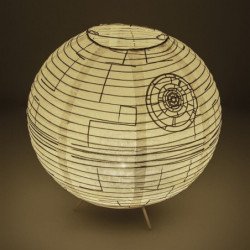 Lampara de escritorio paladone star wars estrella de la muerte